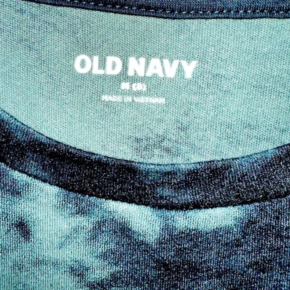 OLD NAVY Green & Blue Tye-Dye Long Sleeve Shirt - Picture 3 of 4